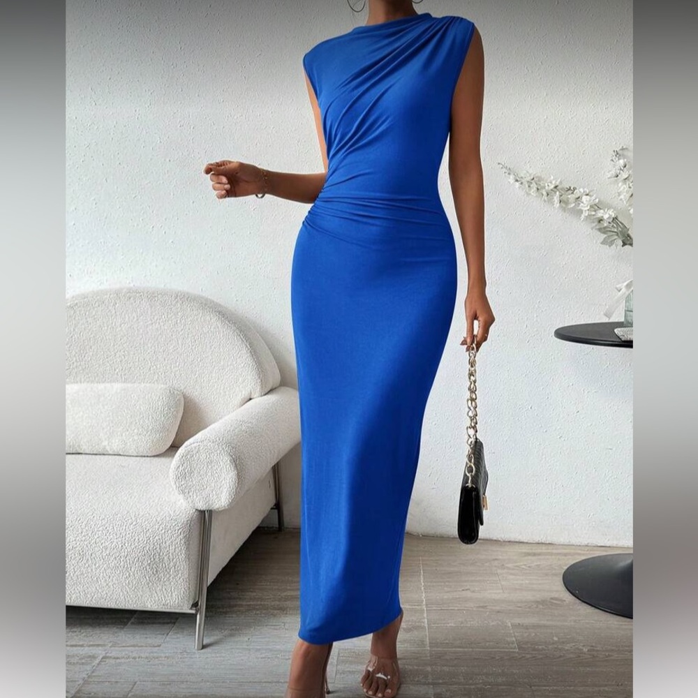 Elegant Black Sleeveless Draped Bodycon Maxi Dress - Picture 13 of 16